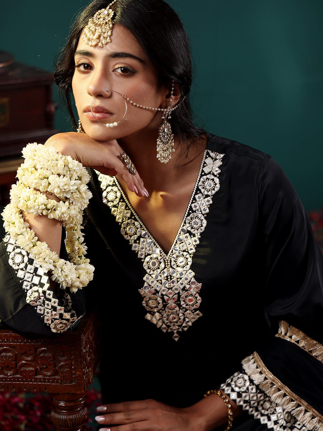 Varanga Women Black Mirror Embroidered Kurta Set