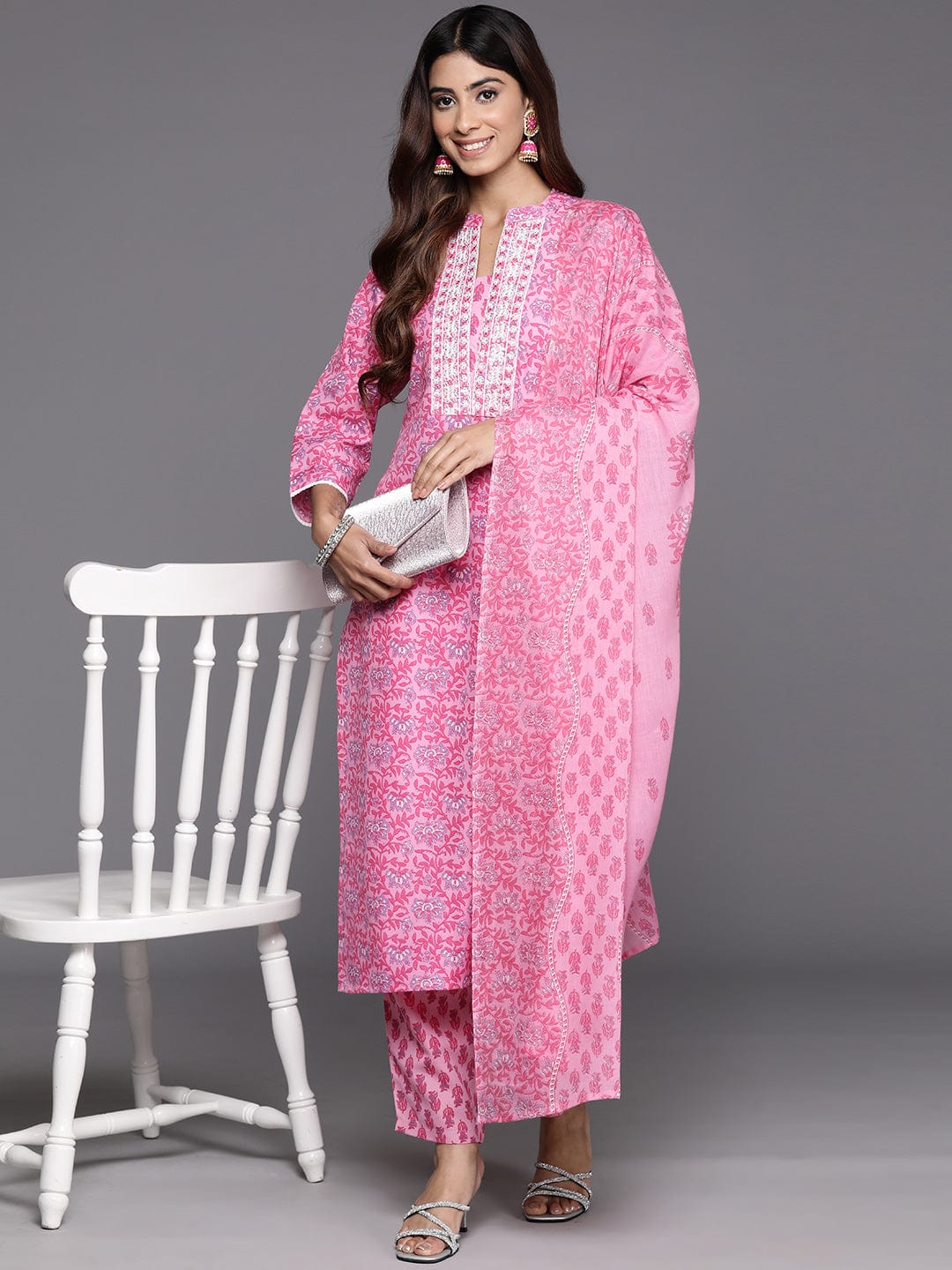 Varanga Women Pink Floral Printed Kurta Paired With Bottom & Dupatta