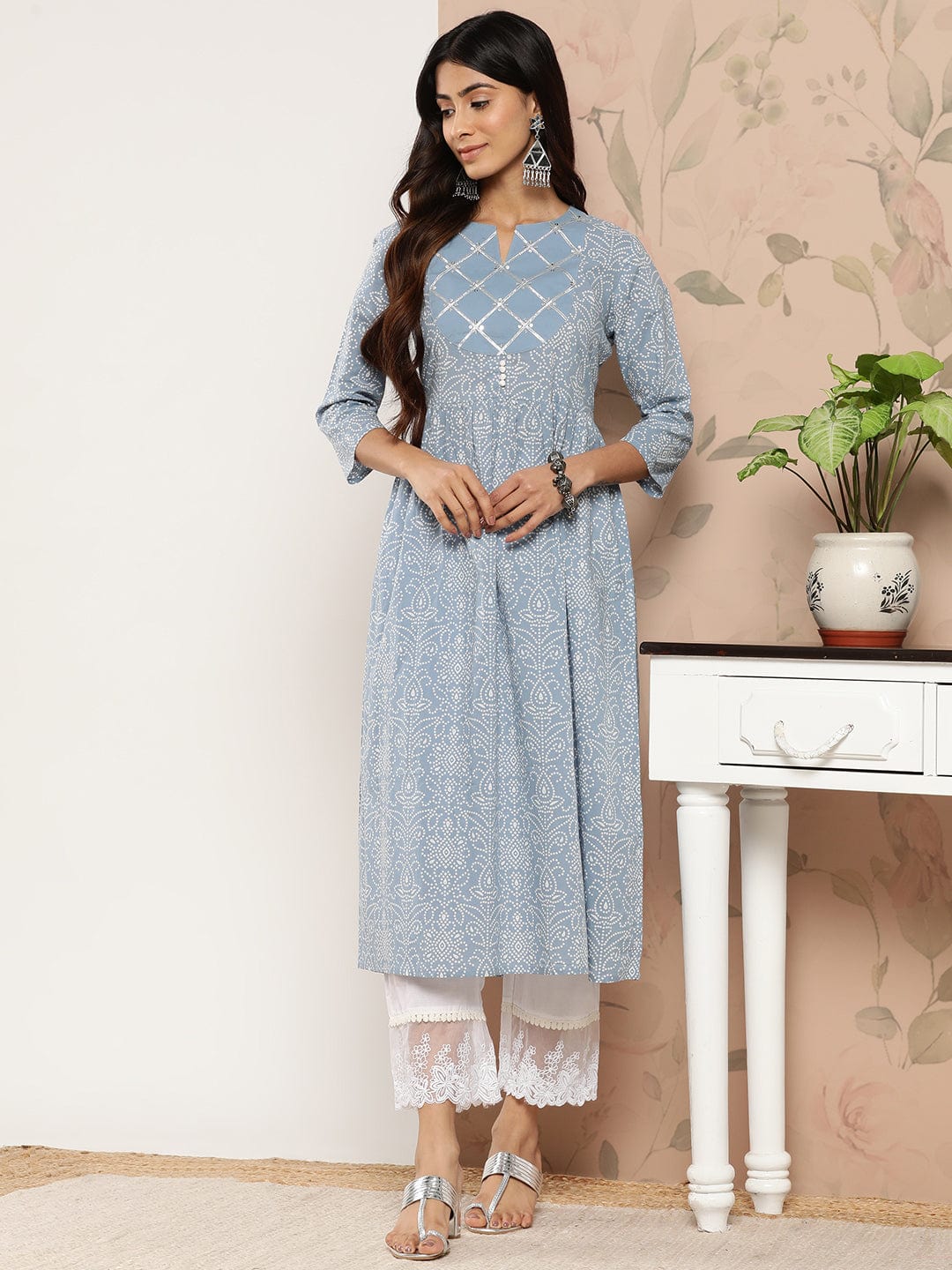 KURTA
