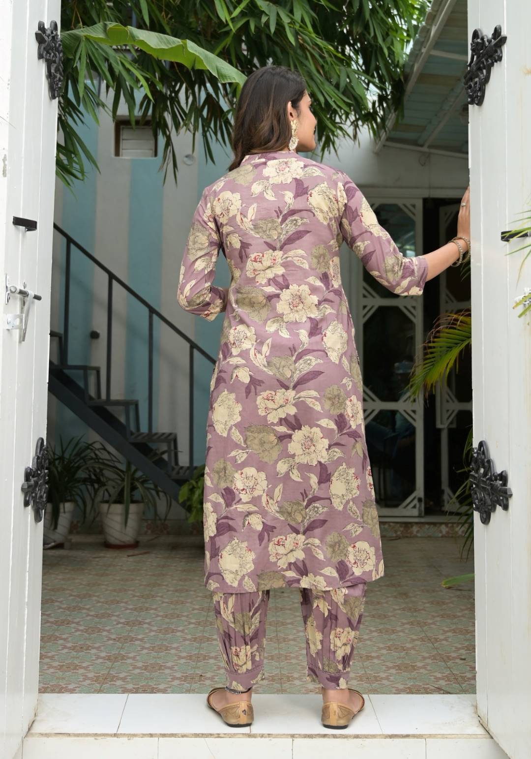 Varanga Women Lavender Floral Printed Mirror Embellished Straight Kurta Paired With Afghani Bottom And Printed Dupatta