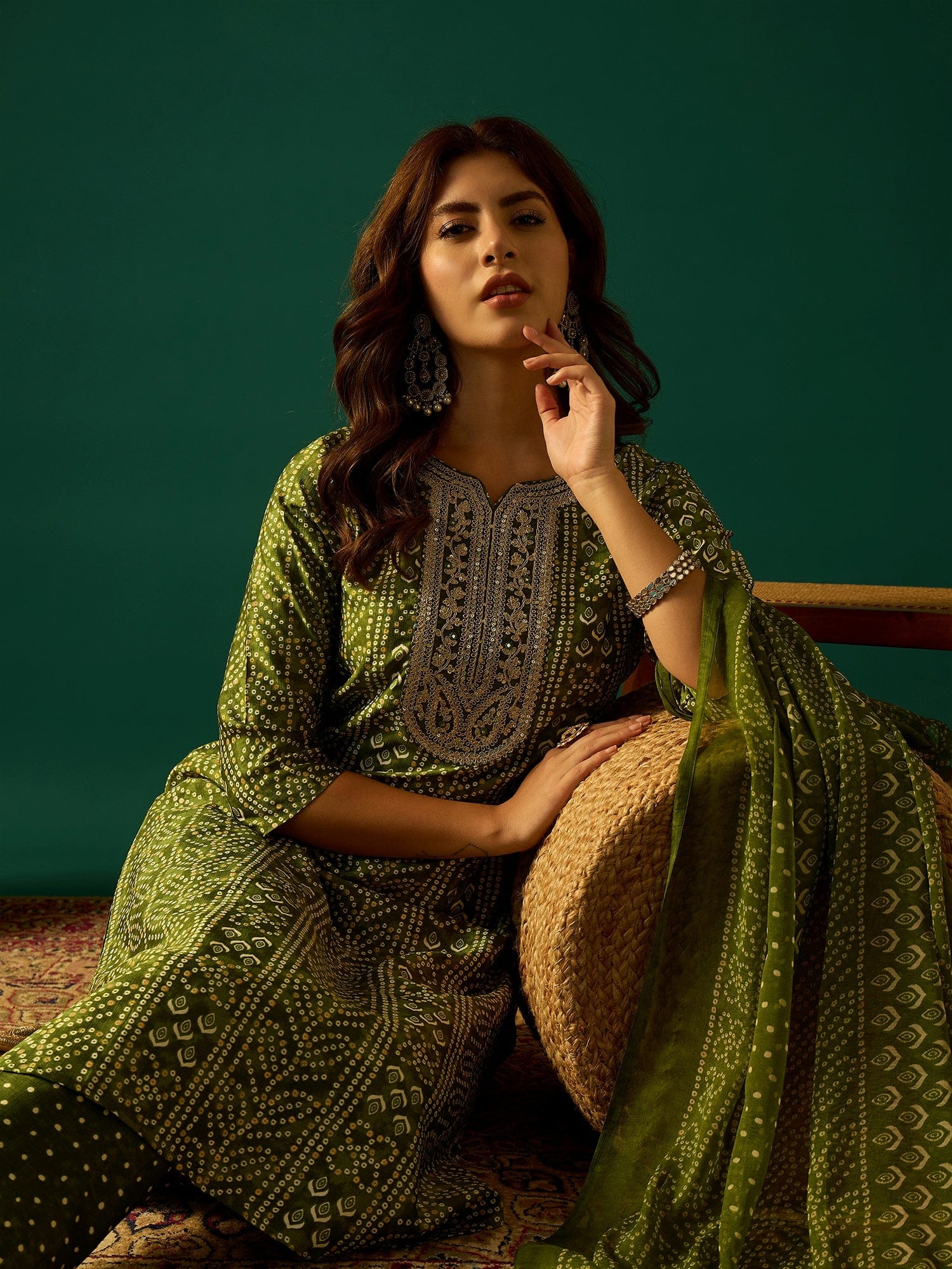 Kurta With Zari-Embroidered Yoke, Paired With Trousers And A Solid Lace-Detailed Dupatta