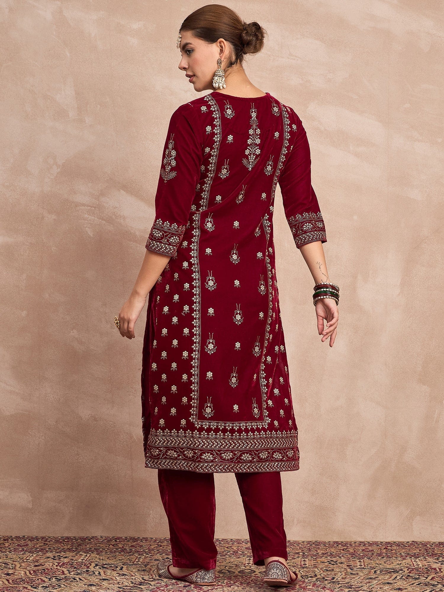 Velvet Kurta With Silver Print, Paired With  Trousers For An Elegant, Everyday Look