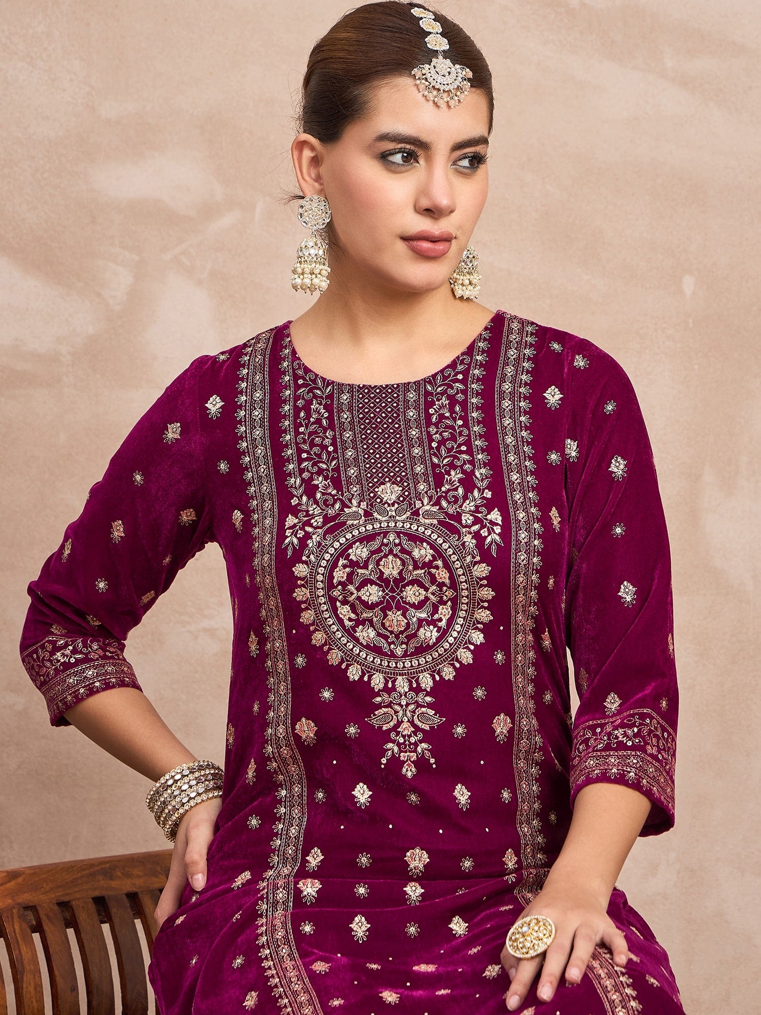 Velvet Kurta With Silver Print, Paired With  Trousers For An Elegant, Everyday Look