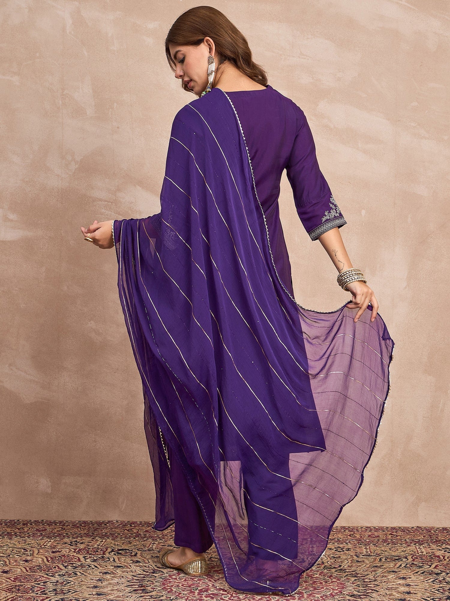 Kurta Set With Intricate Zari Embroidery, Paired With Solid Ankle-Length Trousers And An Embroidered Dupatta For A Graceful Festive Look