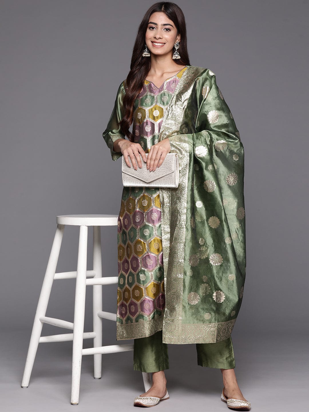 Varanga Green Geometric Woven Texture Straight Kurta Paired With Tonal Bottom And Dupatta