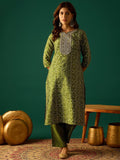 Kurta With Zari-Embroidered Yoke, Paired With Trousers And A Solid Lace-Detailed Dupatta