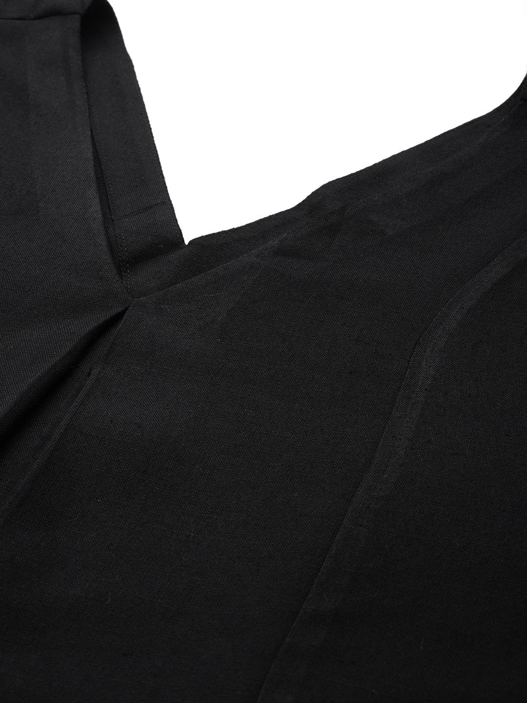 Varanga Women Plus Size Black Solid A-Line Kurta Paired With Tonal Bottom