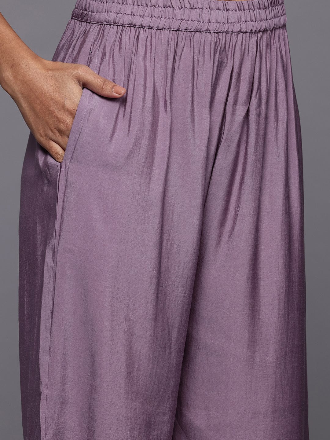 Varanga Women Lavender Zari Embroidered Straight Kurta With Trousers And Fringed Dupatta