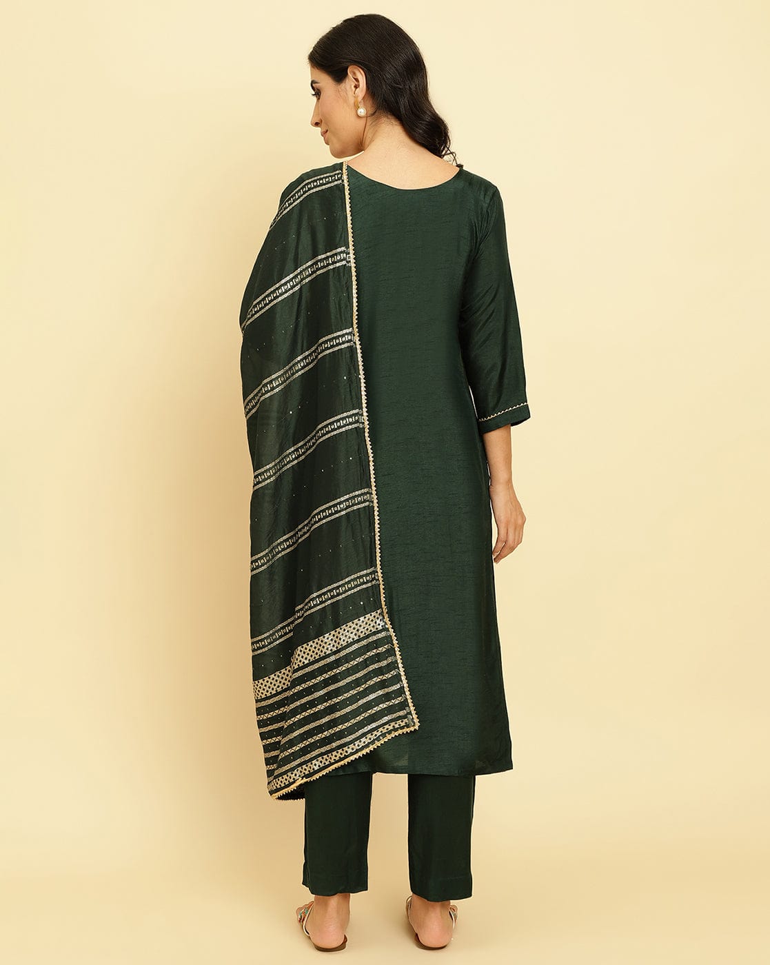 Varanga Women Green Embroidered Straight Kurta Paired With Tonal Bottom And Dupatta