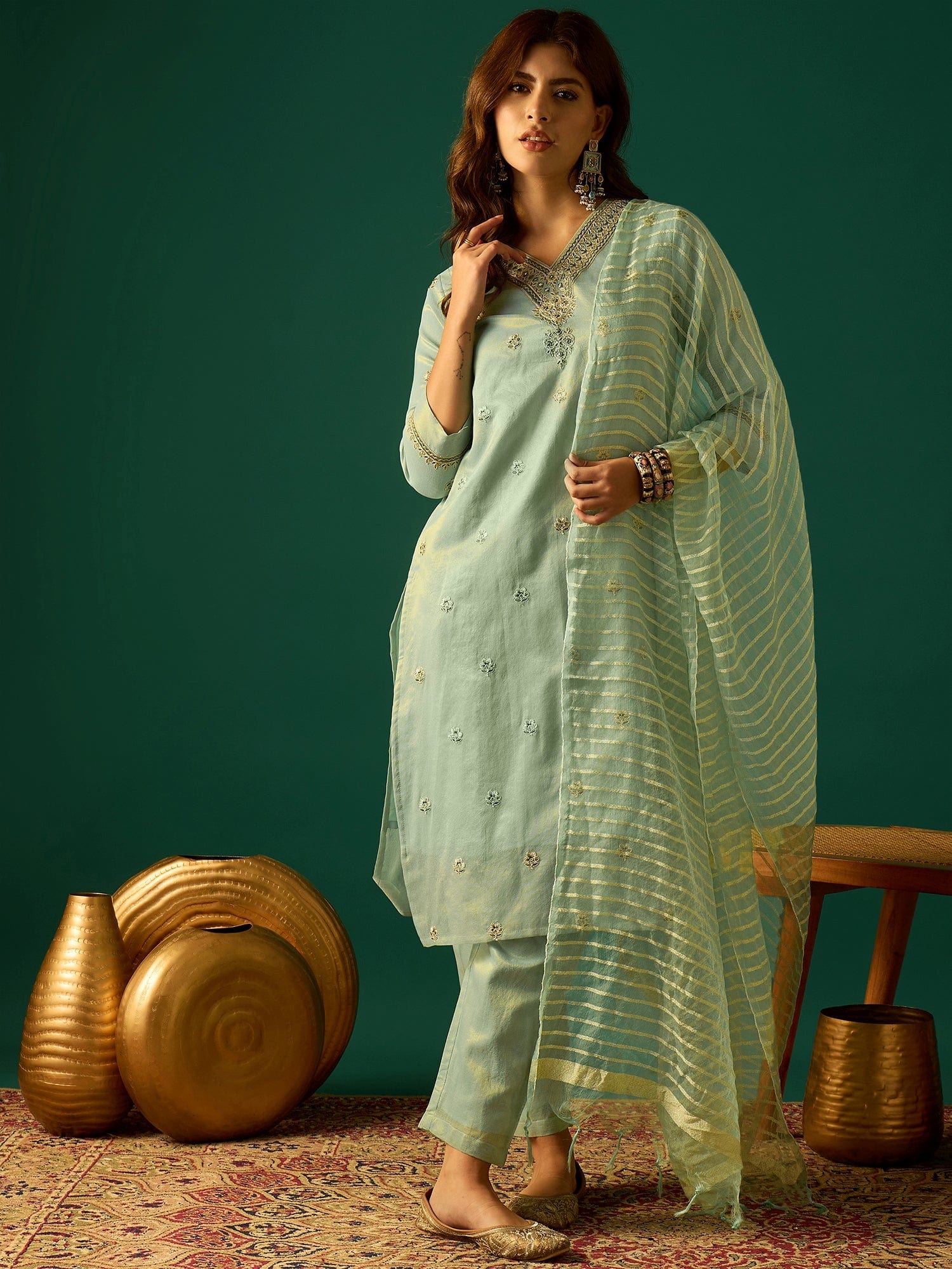 Zari-Embroidered Kurta Paired With Solid Trousers And A Tonal Dupatta