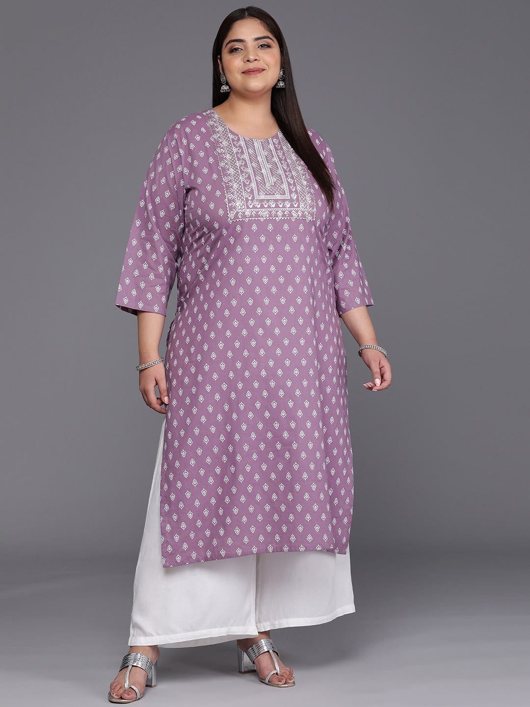 Varanga Women Mauve & Off White Ethnic Motifs Printed Gotta Patti Kurta