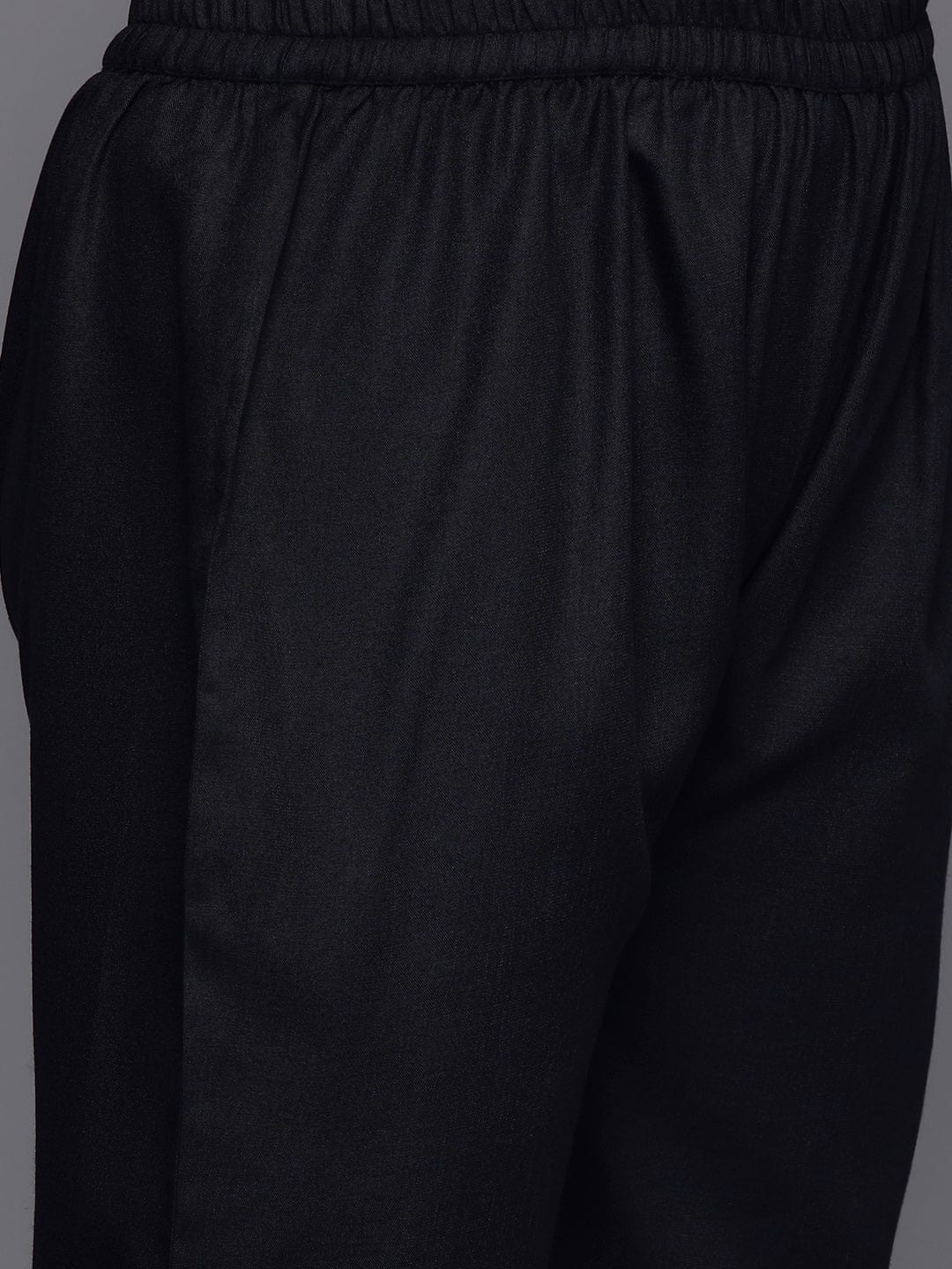 Varanga Women Plus Size Black Solid A-Line Kurta Paired With Tonal Bottom