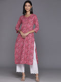 Varanga Women Pink Bandhani Printed Straight Kurta With Three Quarter Sleeves