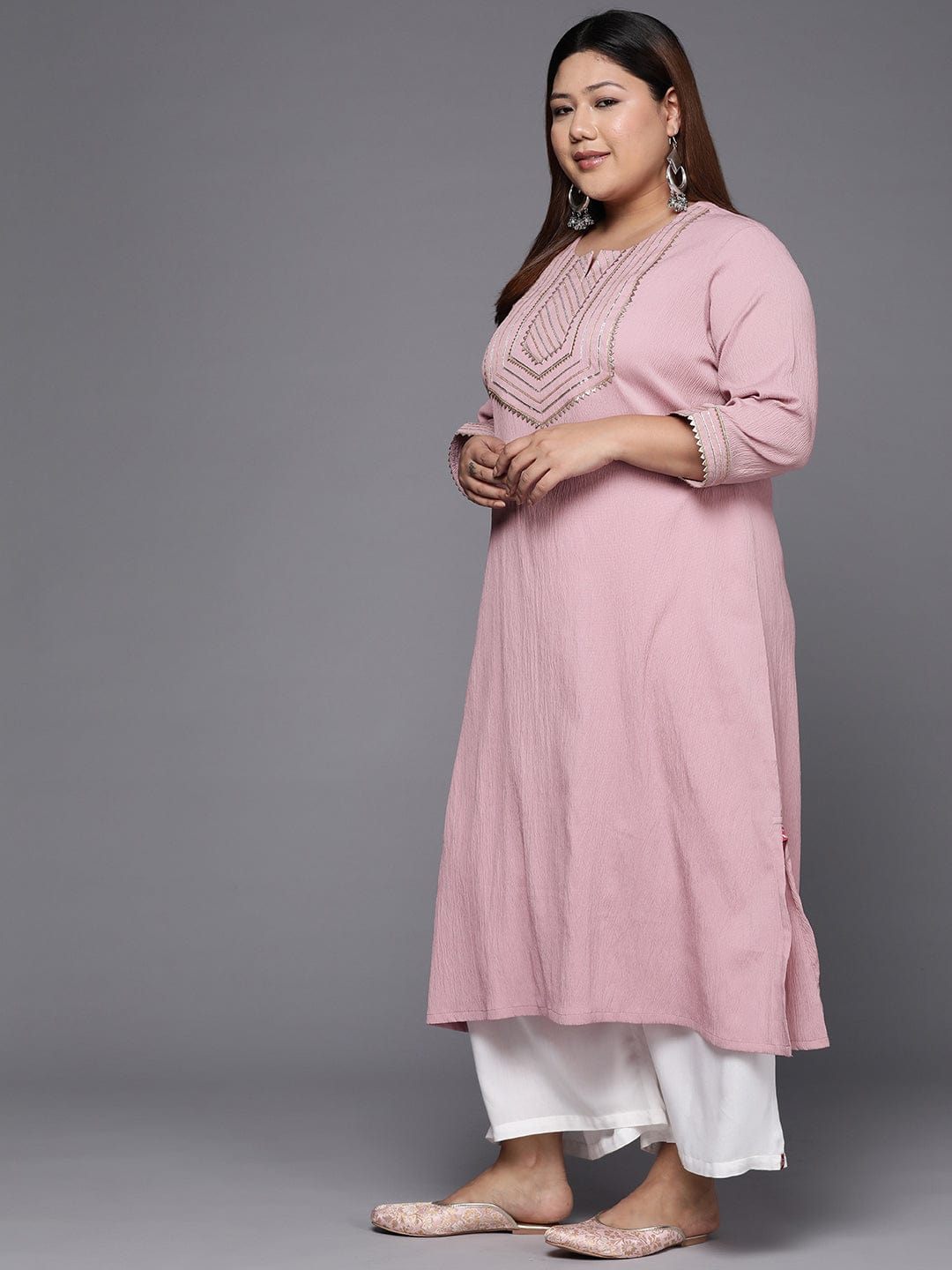Varanga Women Plus Size Mauve Yoke Design Gotta Patti Crepe Kurta