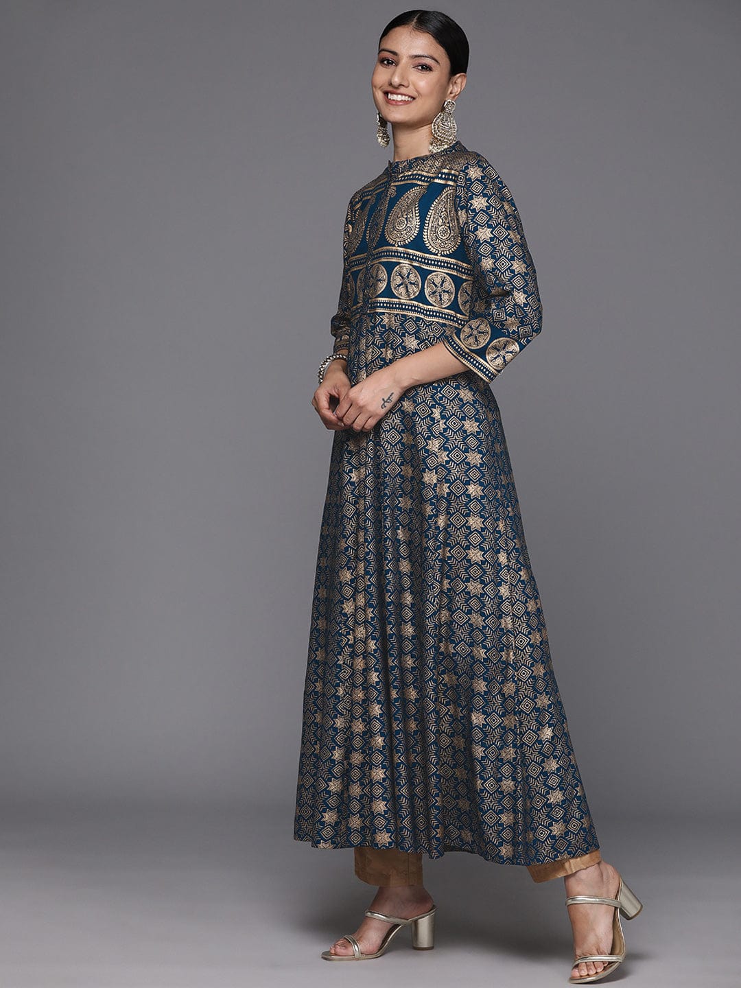 Kurtas