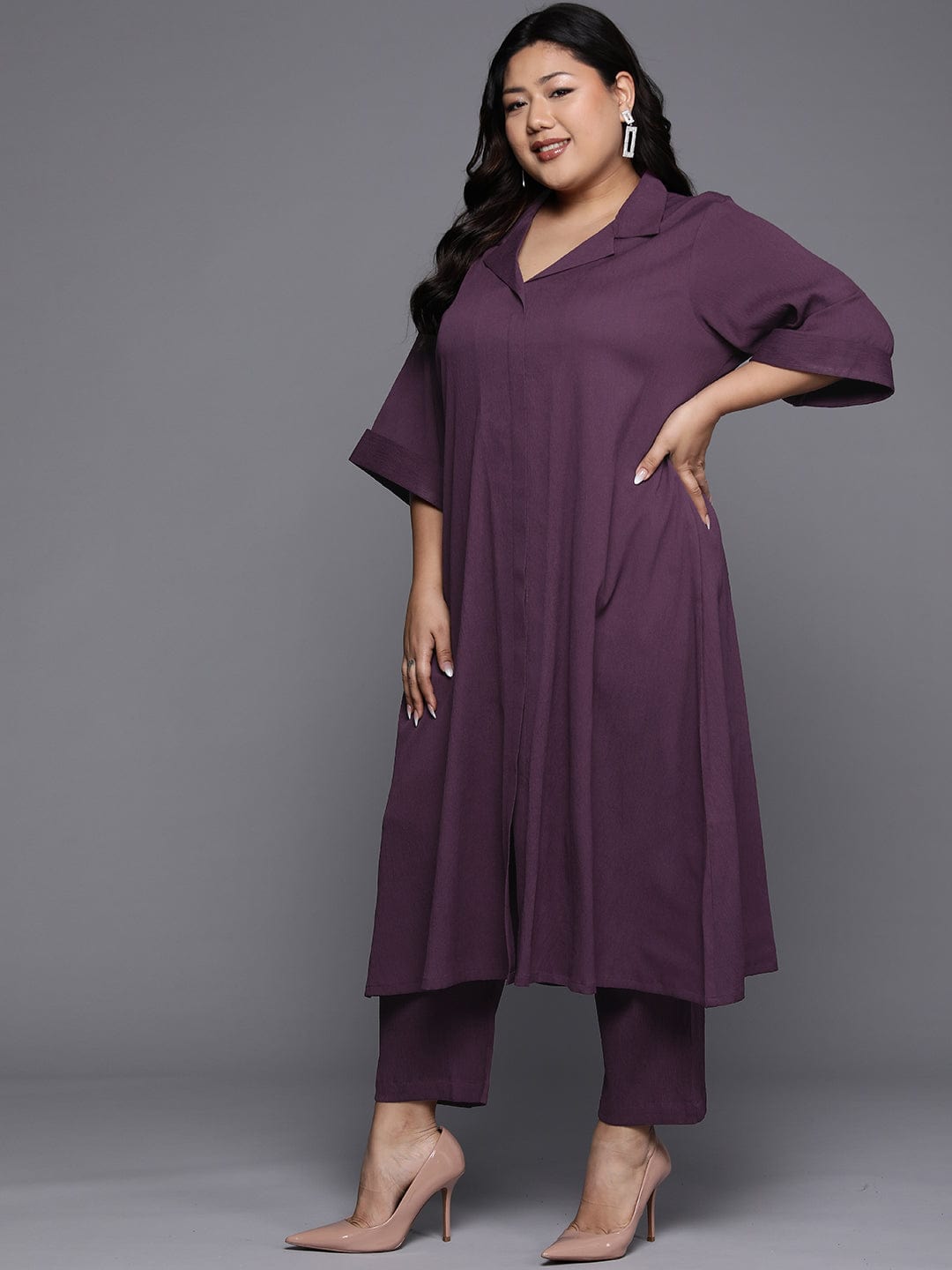 Varanga Women Plus Size Mauve Shirt Collar Neck A-Line Kurta Paired With Tonal Bottom