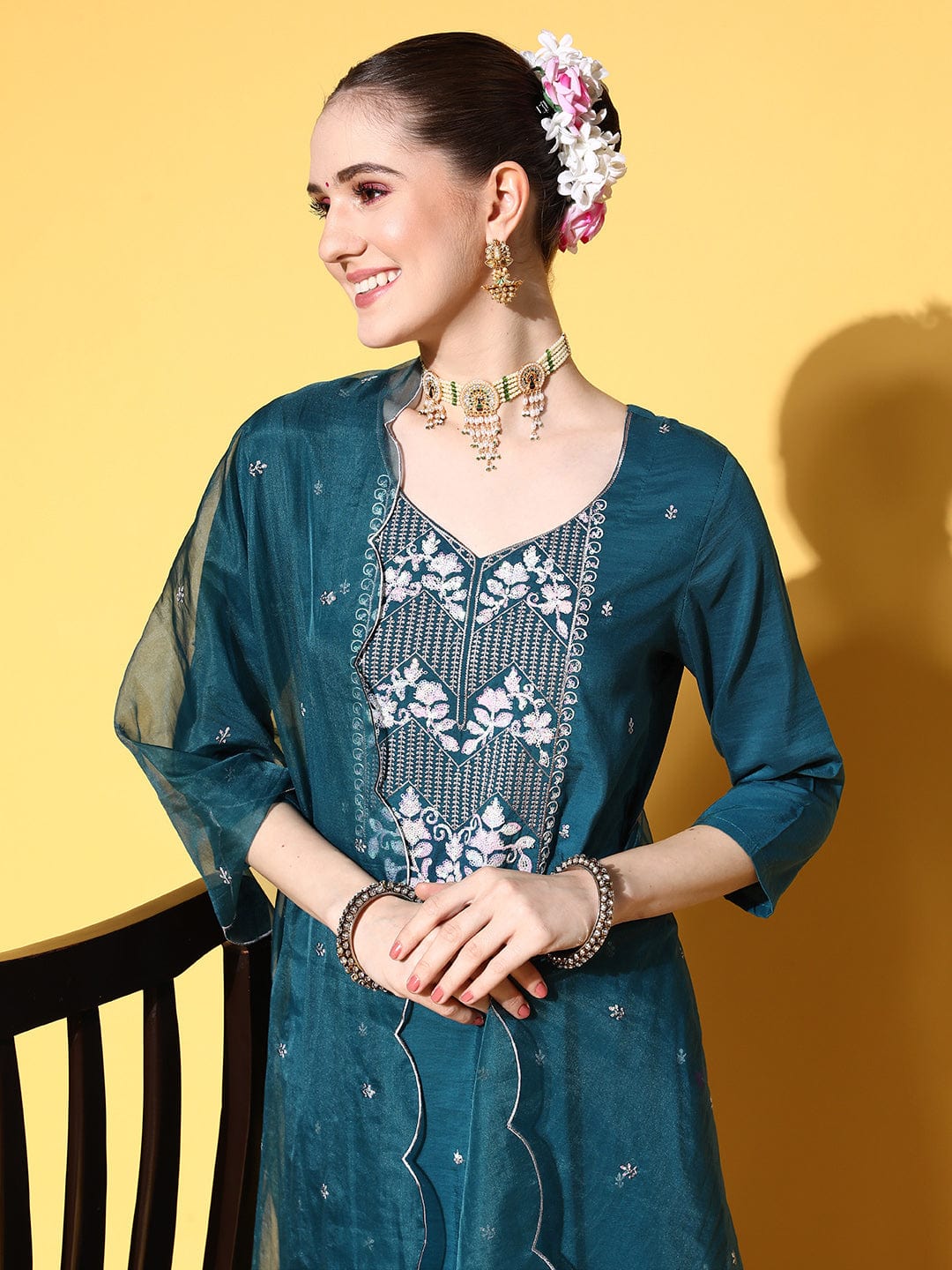 varanga women teal ethnic motifs embroidered sequinned kurta with trousers with dupatta