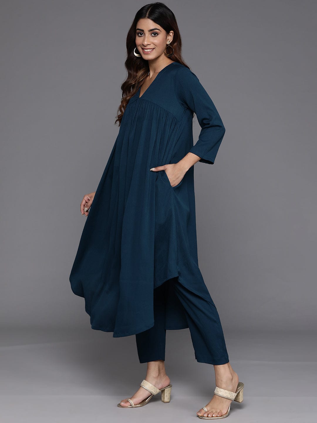 Varanga Women Teal Empire Gathered Details A-Line Kurta Paired With Tonal Bottom