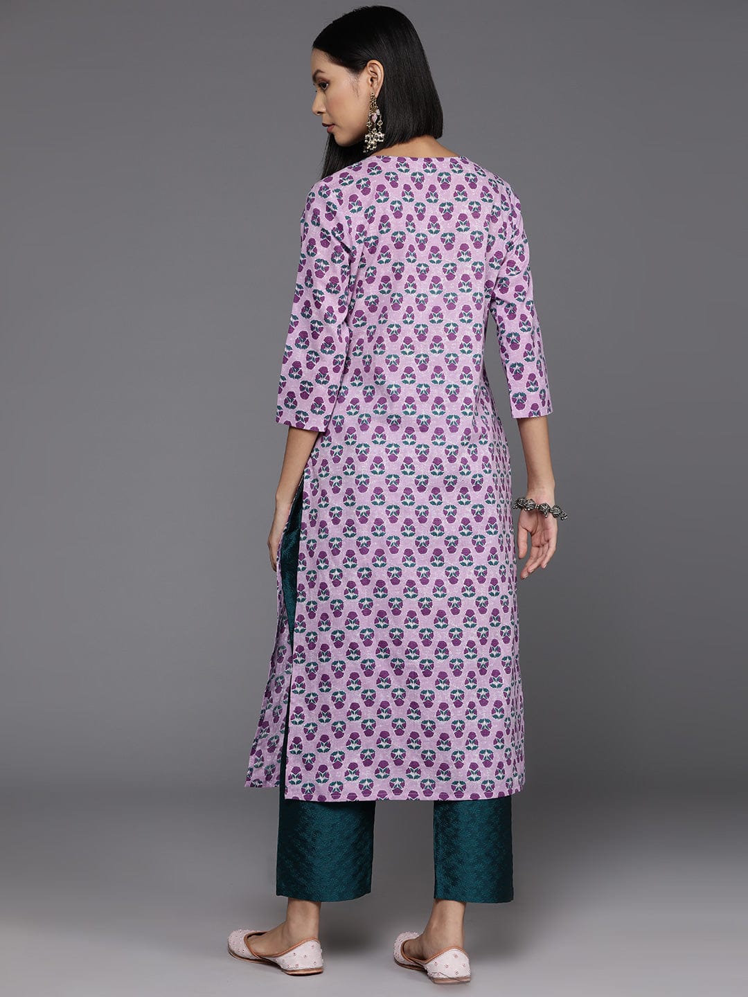 Varanga Women Ethnic Motifs Printed Sequinned Cotton Kurta