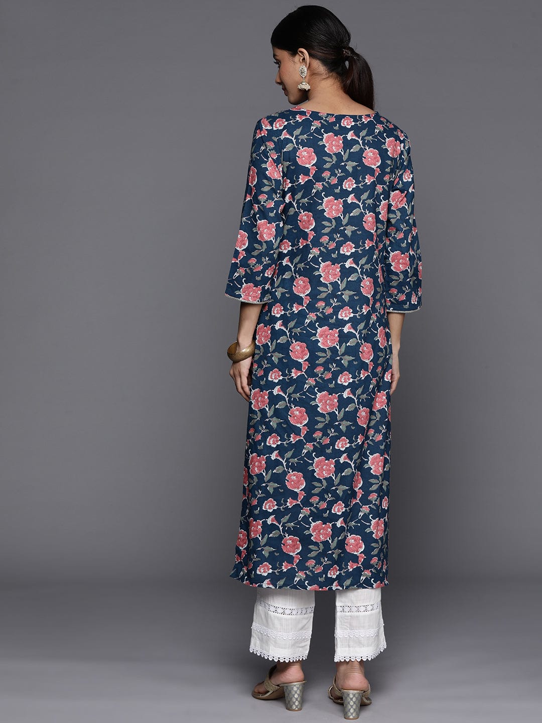 KURTA