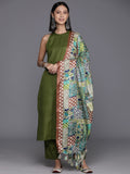 Varanga Women Green Solid Kurta Set Paired With Printed Dupatta