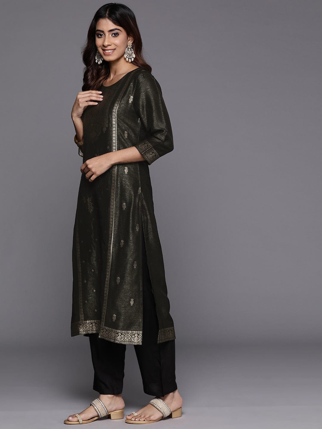 Varanga Women Black Jacquard Weave Kurta With Bottom And Dupatta