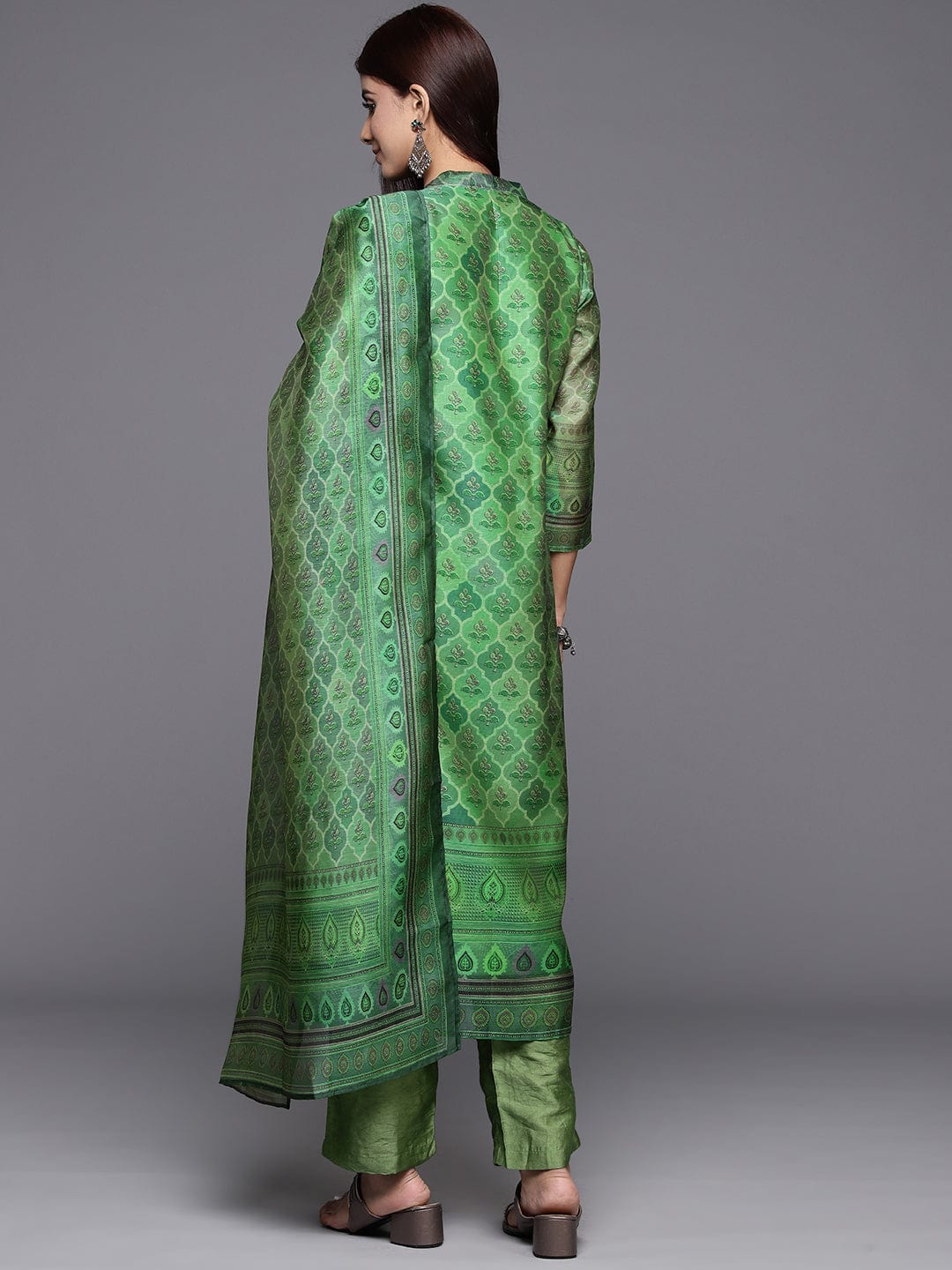Varanga Women Green Ethnic Printed Straight Kurta With Bottom And Dupatta
