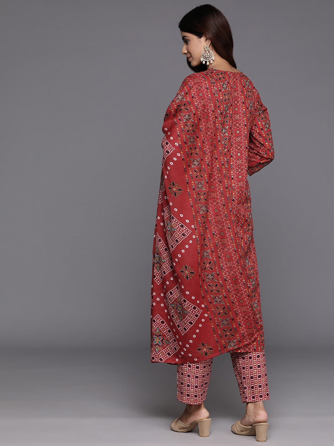 Varanga Women Red Printed  V-Neck Embroidered Kurta With Bottom And Dupatta