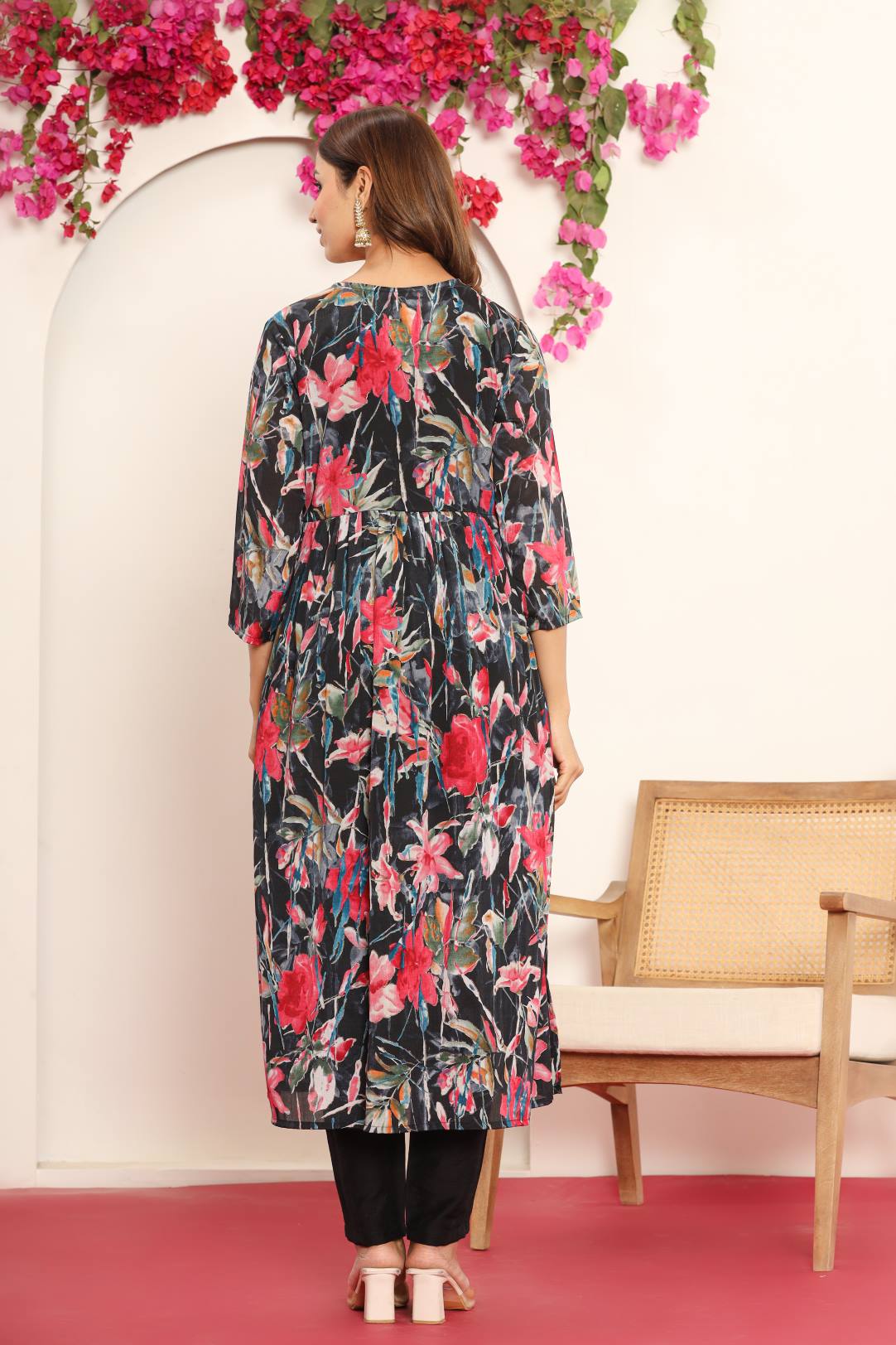 Varanga Women Black Floral Printed Embroidered V-Neck Alia Cut  Kurta Paired With Tonal Dupatta