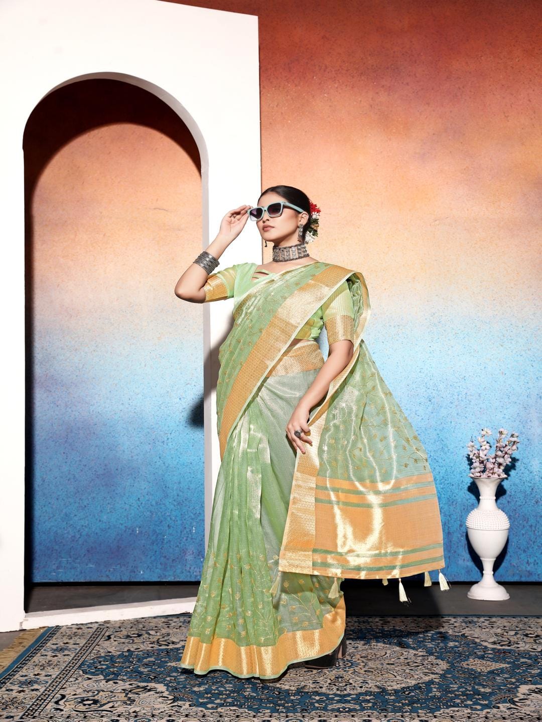 Ethnic Motifs Zari Woven Design Banarasi Saree
