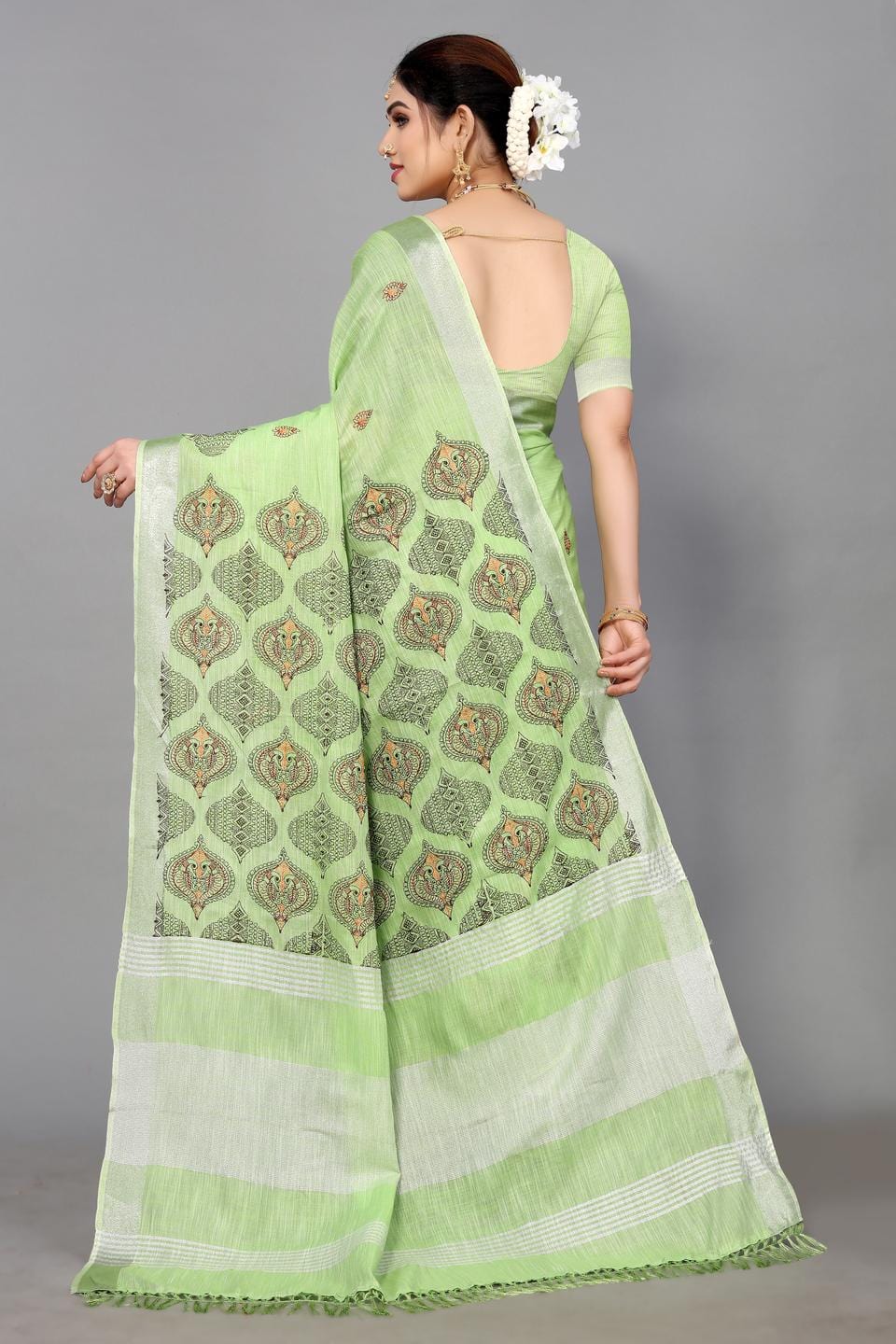 Ethnic Motifs Zari Woven Design Banarasi Saree