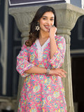 Varanga Women Pink Floral Printed V- Neckline Lace Detailed Stright Kurta