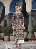 Varanga Women Green Floral Printed Straight Kurta With Three Quarter Sleeves