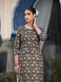 Varanga Women Green Floral Printed Straight Kurta With Three Quarter Sleeves