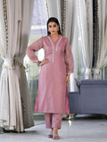 Varanga Women Mauve  Kota Check V-Neck, Long Sleeve Straight Kurta, Paired With Tonal Bottom.