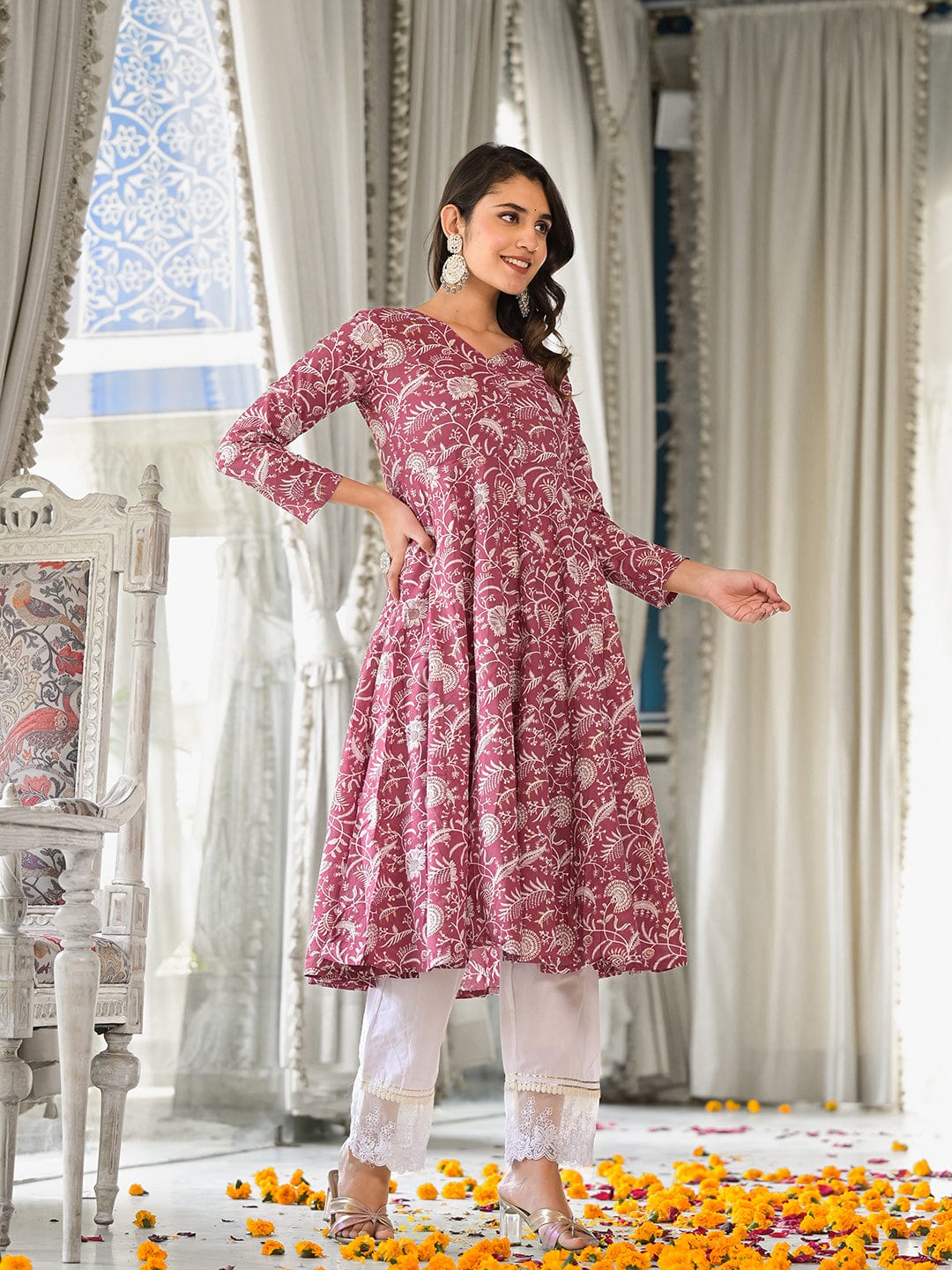 Varanga Women Mauve Floral Printed Full Sleeves Anarkali Kurta With Flared Hem Js Vkur1167