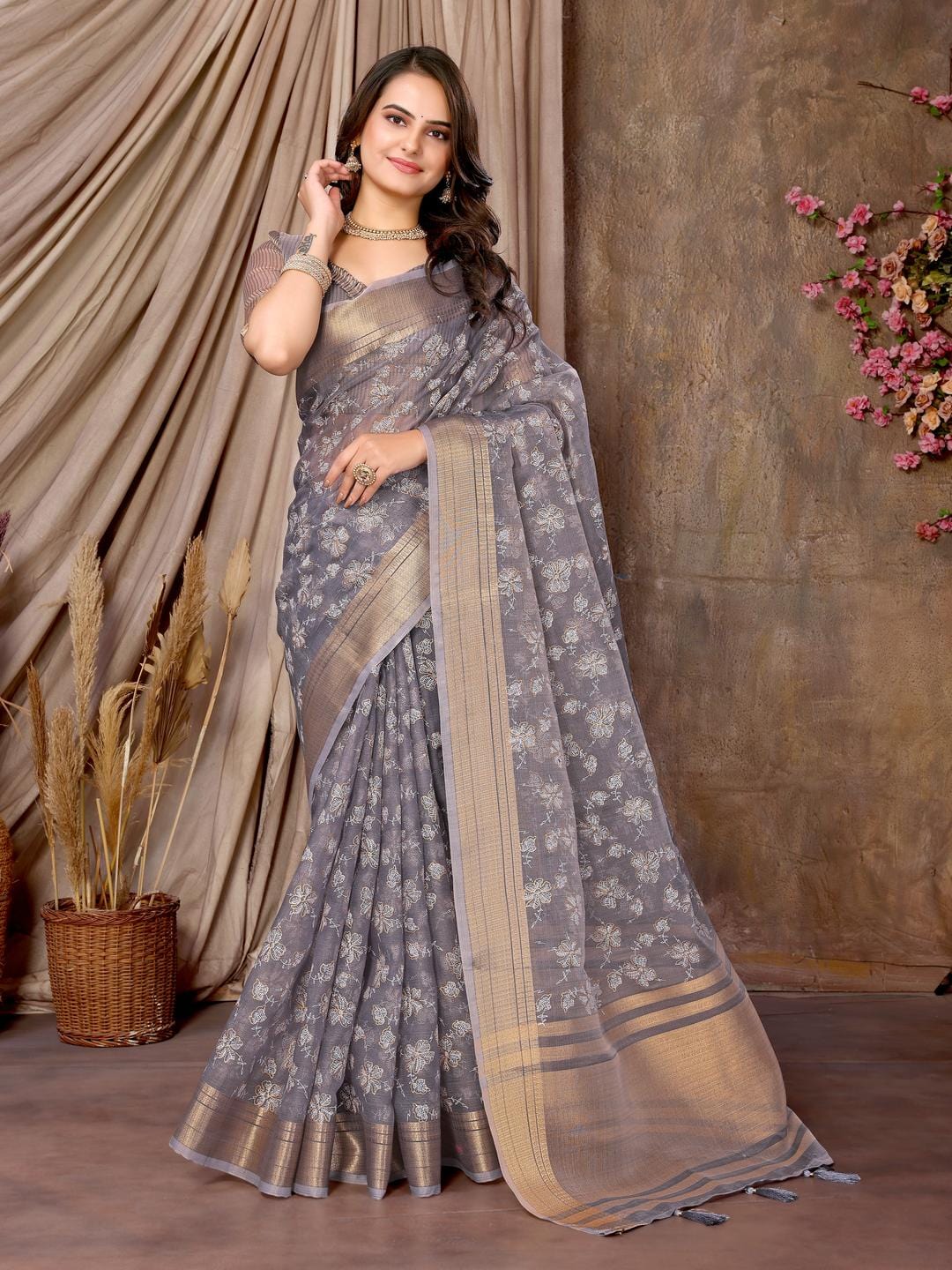 Ethnic Motifs Zari Woven Design Banarasi Saree