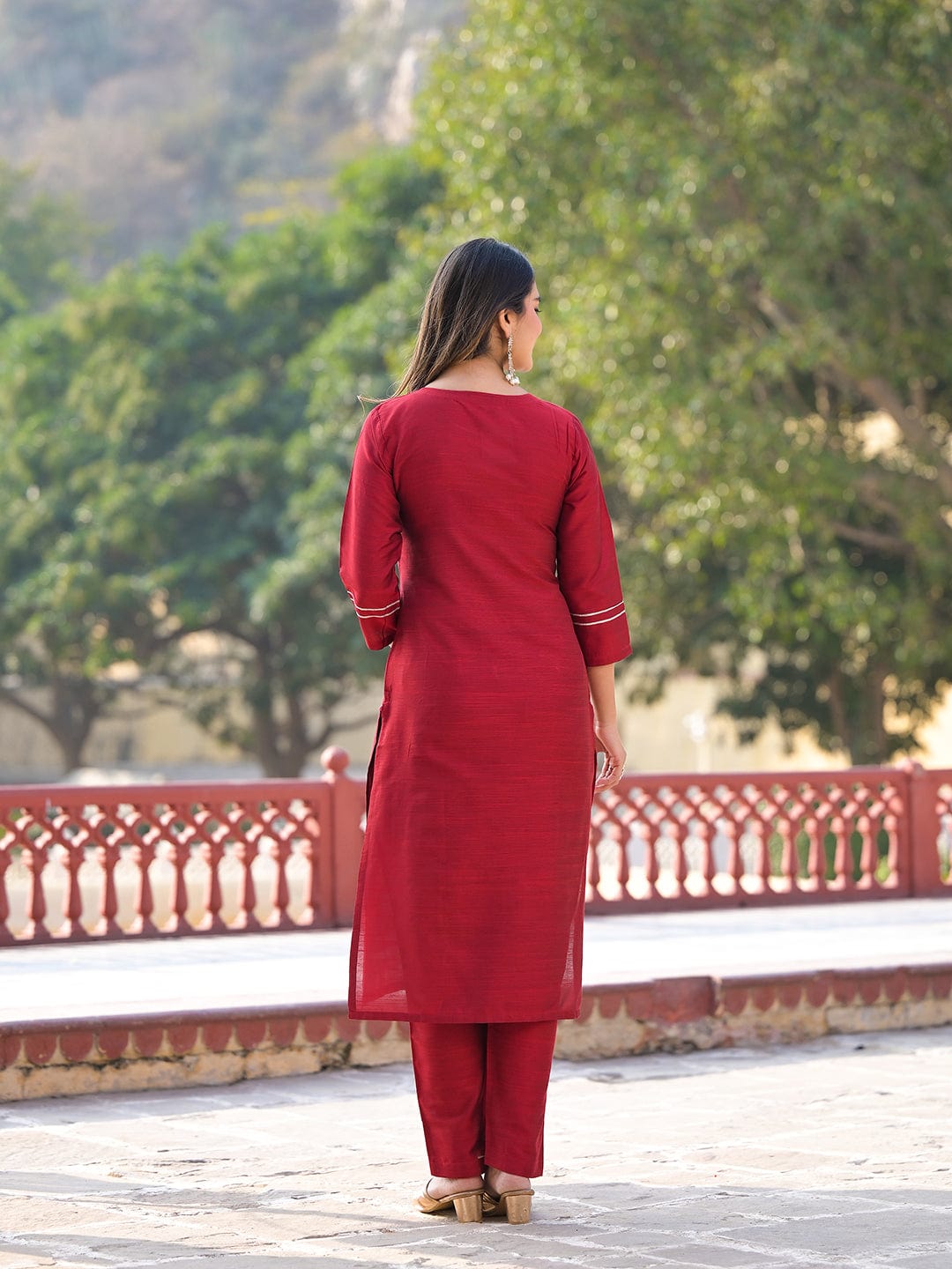Varanga Maroon Yoke Embroidered Straight Kurta Paired With Sgtraight Pant And Leheriya Dupatta