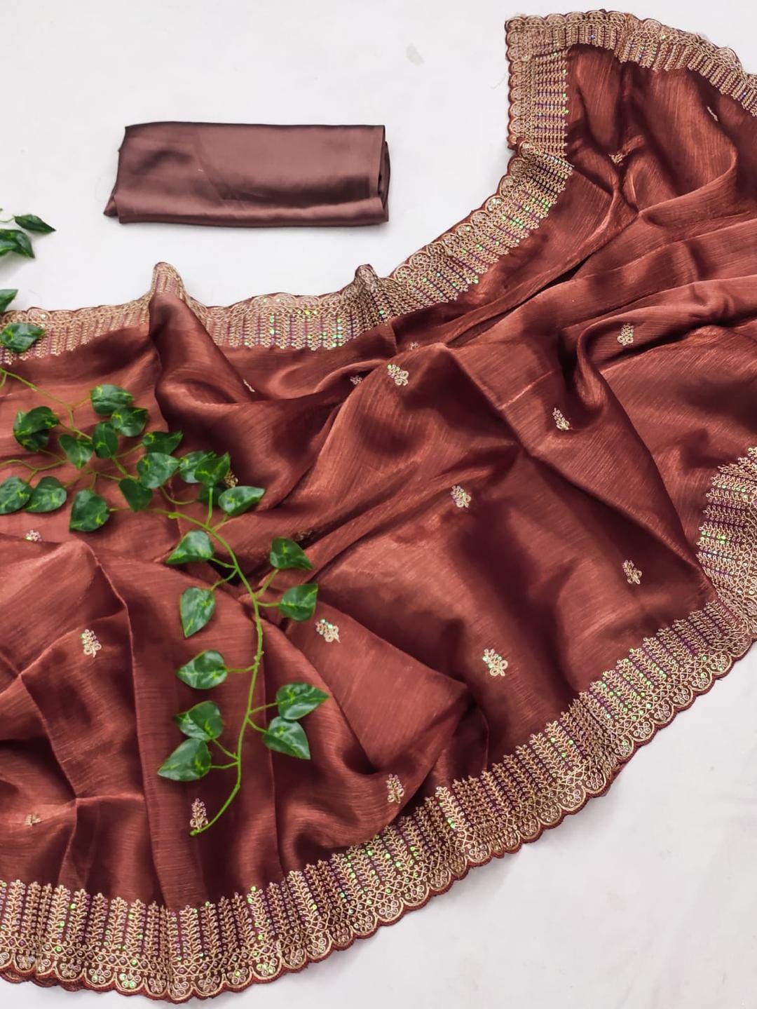 Ethnic Motifs Zari Woven Design Banarasi Saree