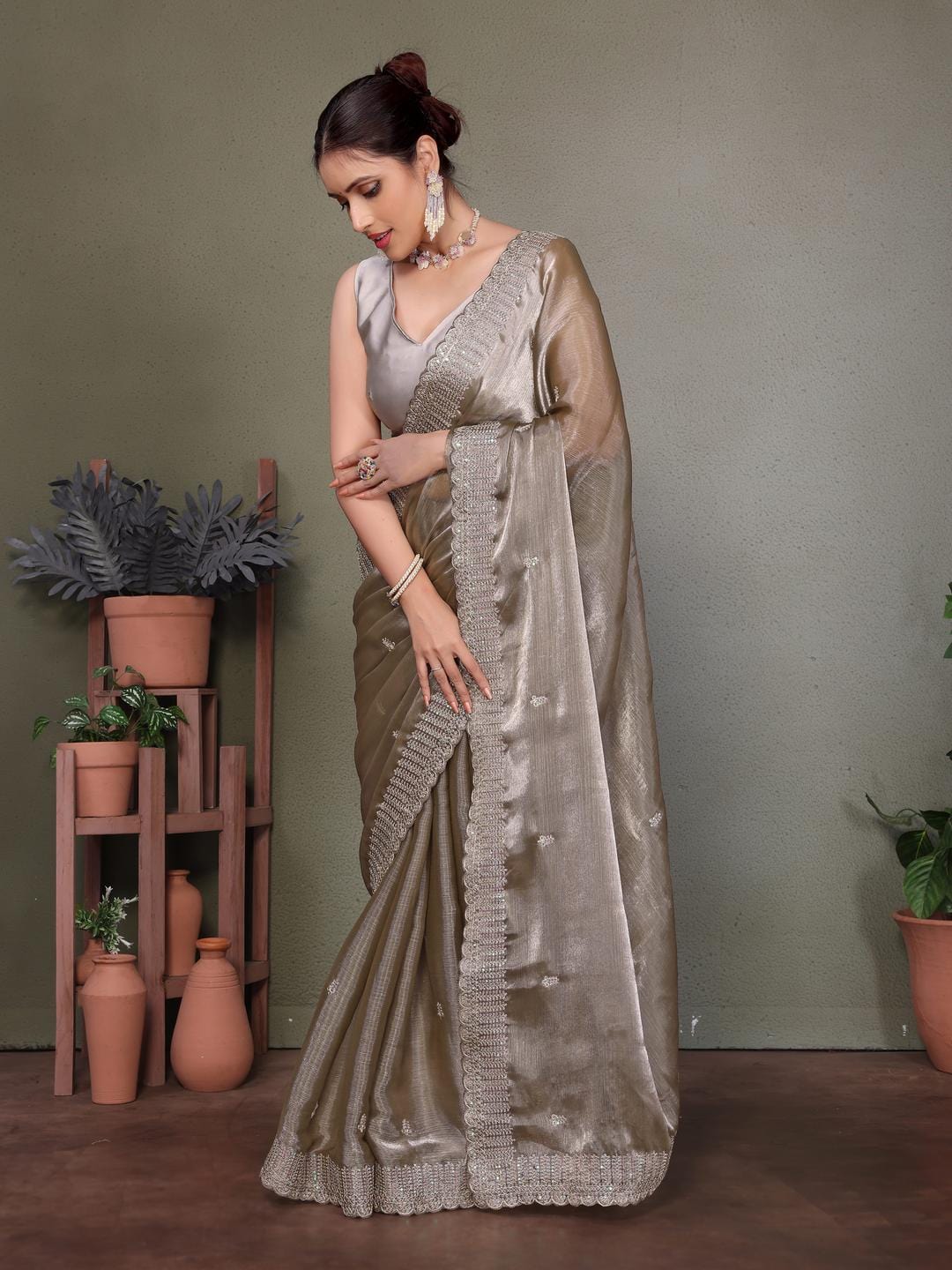 Ethnic Motifs Zari Woven Design Banarasi Saree