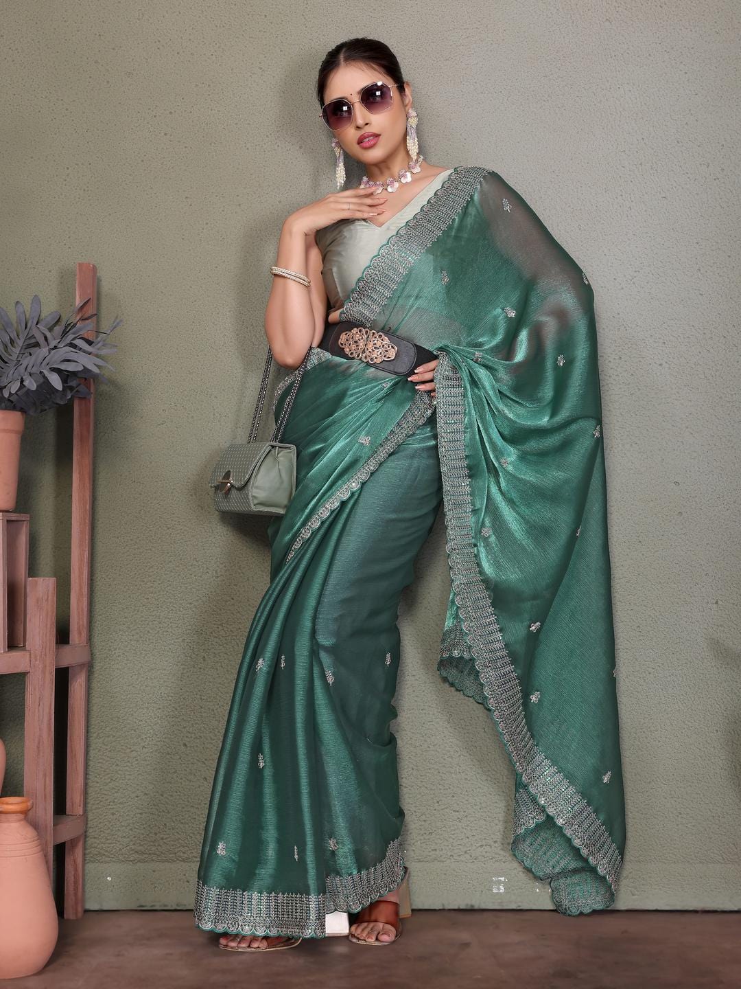 Ethnic Motifs Zari Woven Design Banarasi Saree