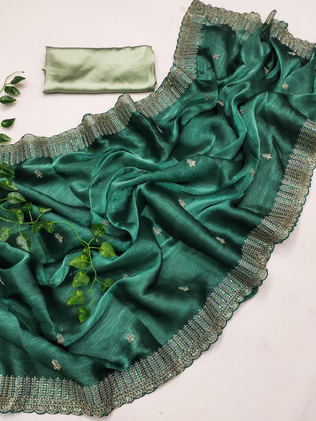 Ethnic Motifs Zari Woven Design Banarasi Saree