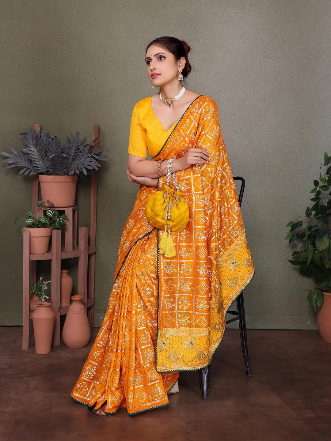 Ethnic Motifs Zari Woven Design Banarasi Saree