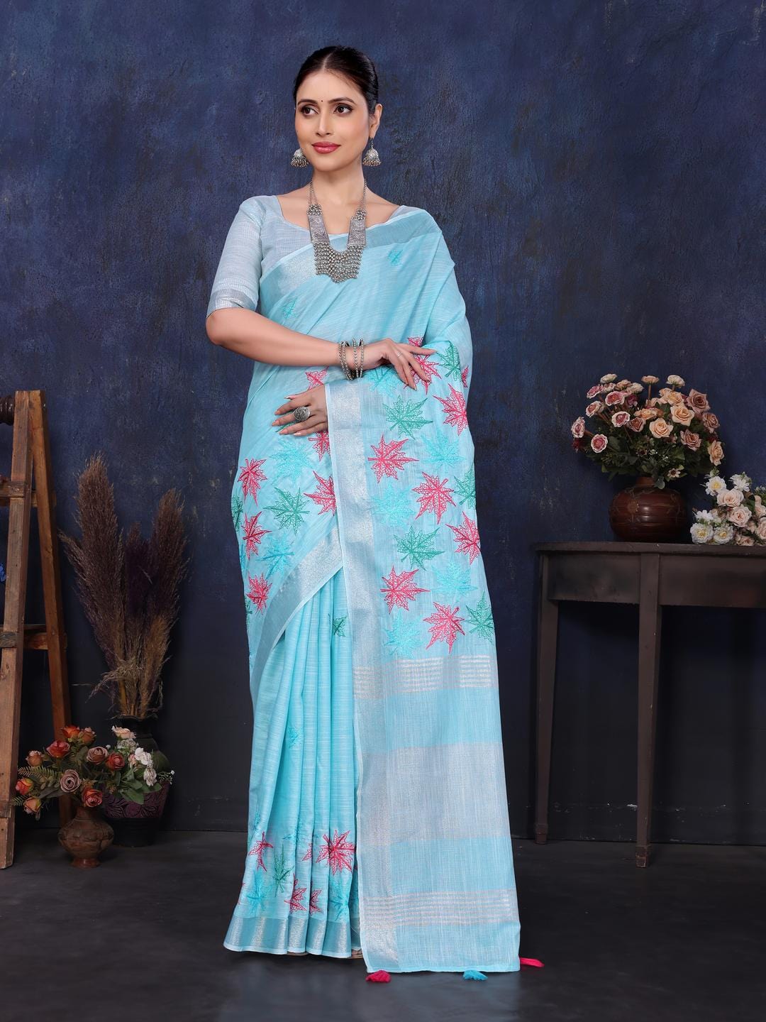 Ethnic Motifs Zari Woven Design Banarasi Saree