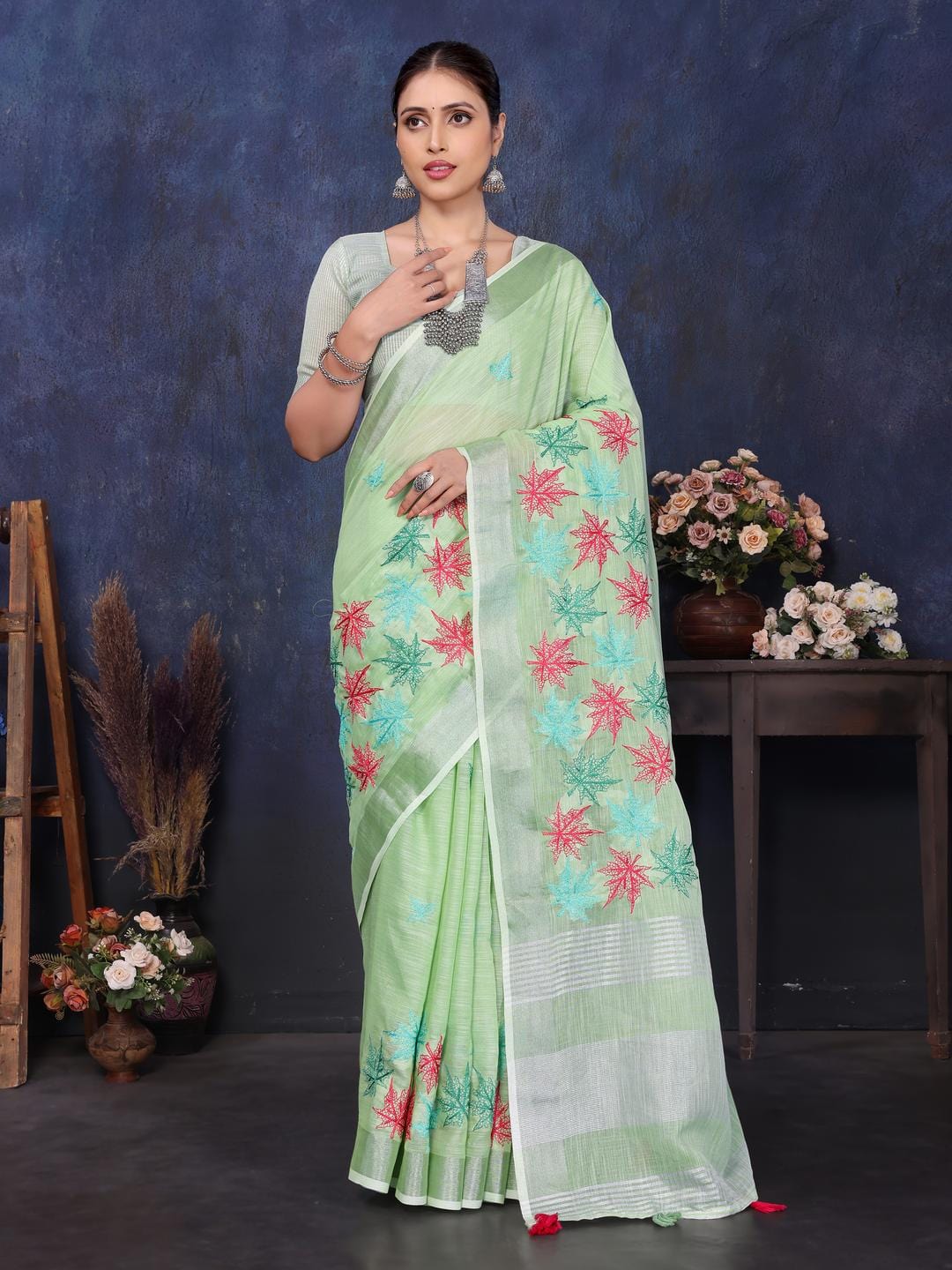 Ethnic Motifs Zari Woven Design Banarasi Saree