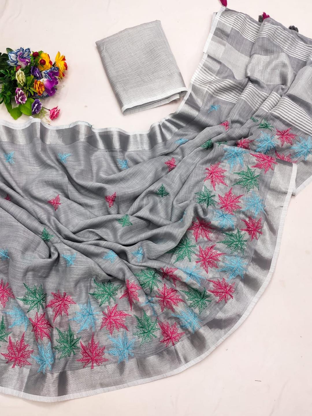 Ethnic Motifs Zari Woven Design Banarasi Saree