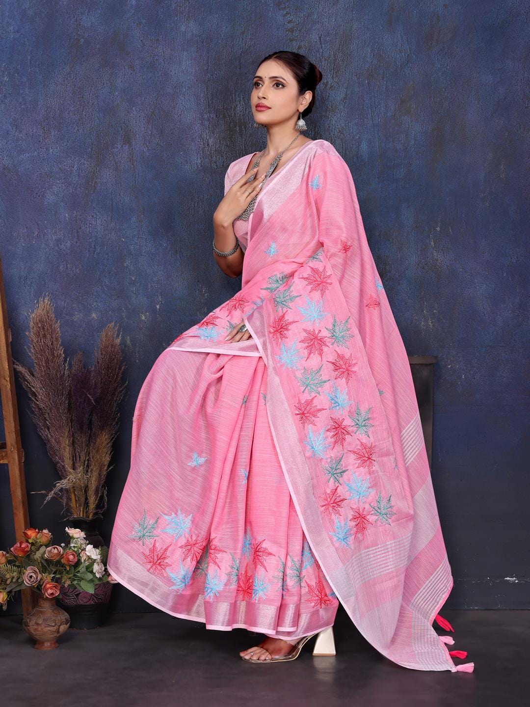 Ethnic Motifs Zari Woven Design Banarasi Saree