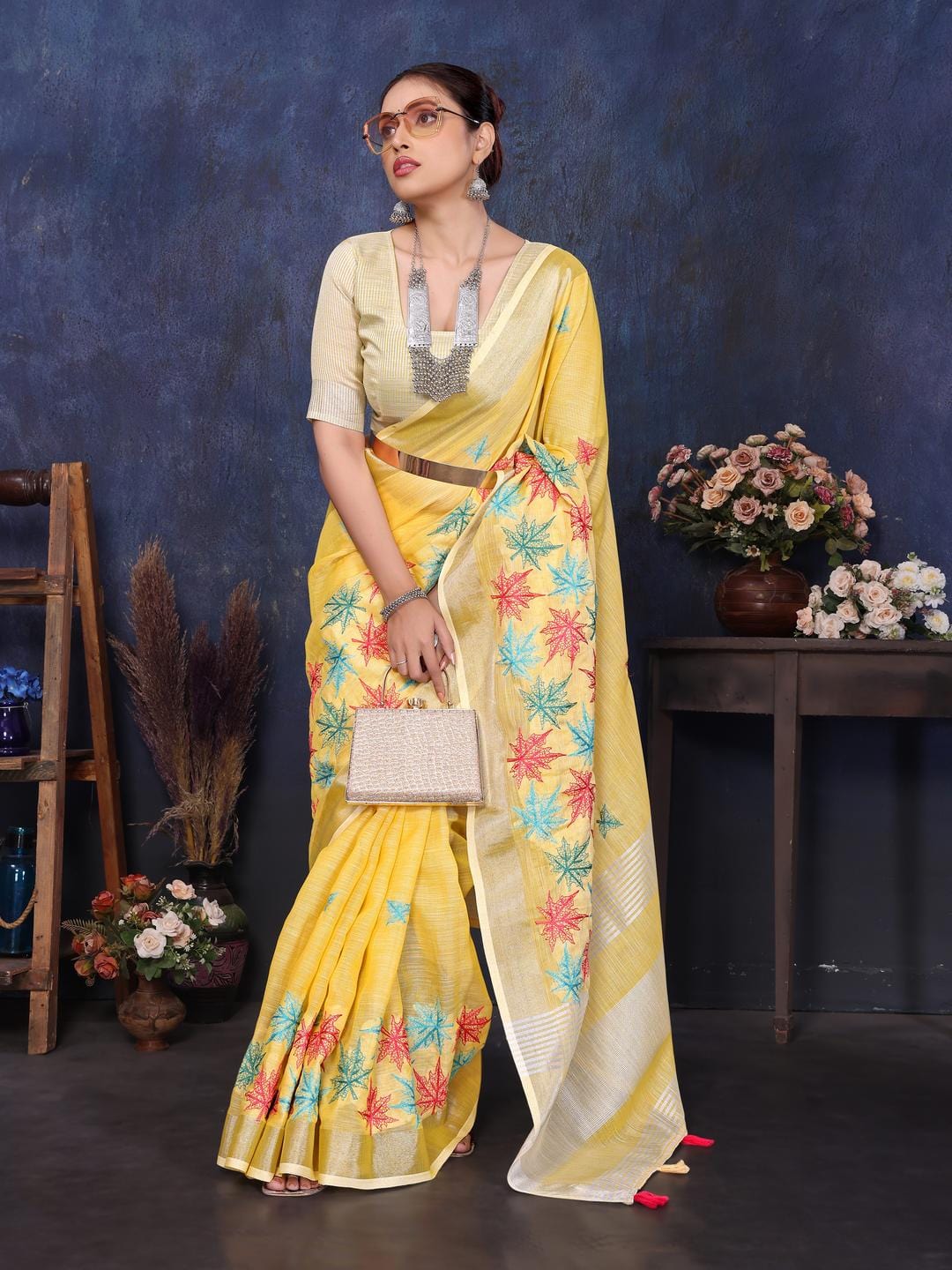 Ethnic Motifs Zari Woven Design Banarasi Saree