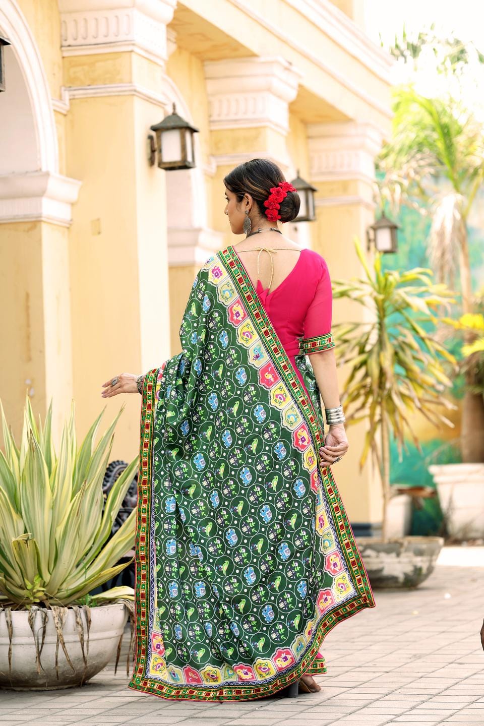 Ethnic Motifs Zari Woven Design Banarasi Saree