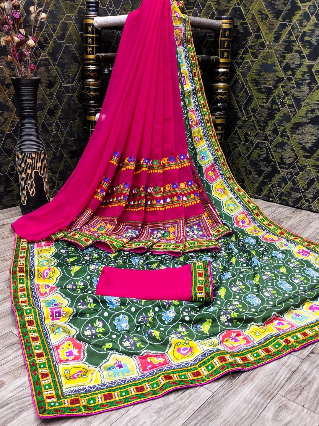 Ethnic Motifs Zari Woven Design Banarasi Saree